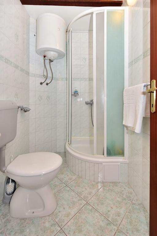 Apartments Mirabella 오미스 외부 사진